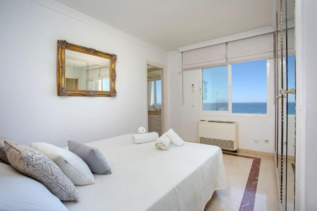 Estepona Luxury Seafront Penthouse With Parking Zewnętrze zdjęcie